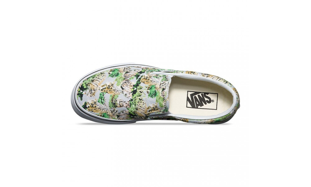 slip on leopard vans